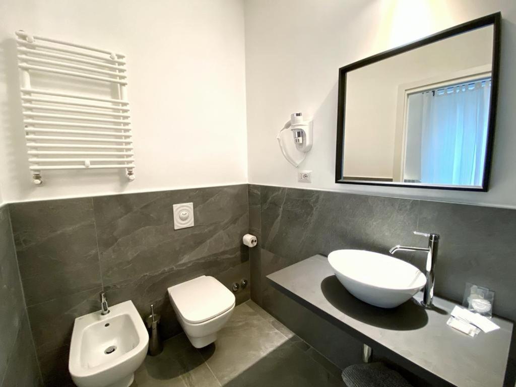 Il Riccio Rooms Milan Bagian luar foto